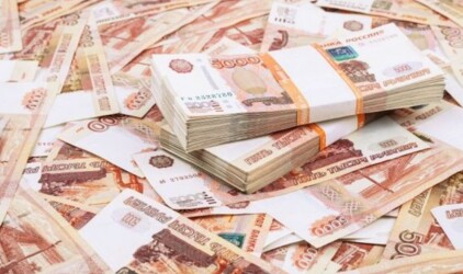 Невыездные тюменцы задолжали почти 30 млрд рублей