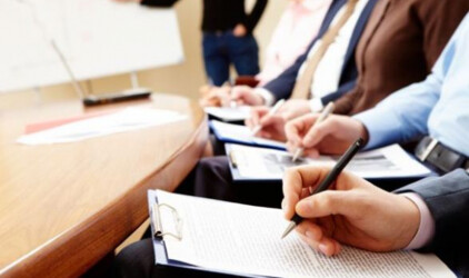 В Тюменской области до конца года пройдут профессиональное обучение 2,2 тыс. работников предприятий