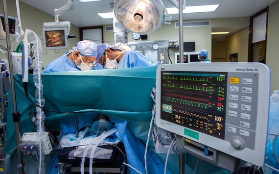 ВТБ передал Областной клинической больнице Тюмени новое оборудование