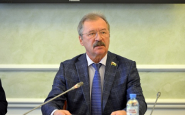 Владимир Нефедьев комментирует итоги очередного заседания постоянной комиссии Тюменской областной Думы по вопросам депутатской этики