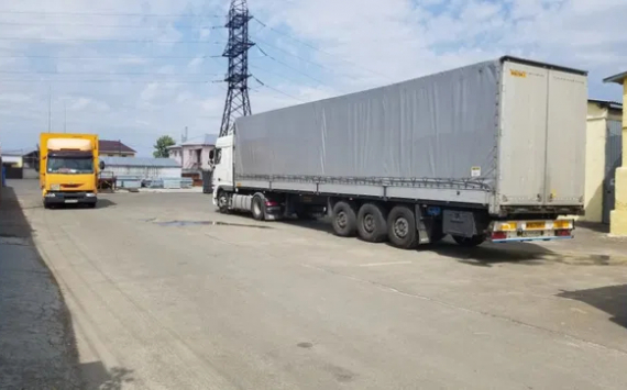На время паводка в Тюменской области ограничат движение грузовиков